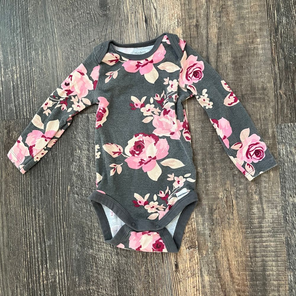 Modern Moments Floral Baby One Piece 6-9‎ months